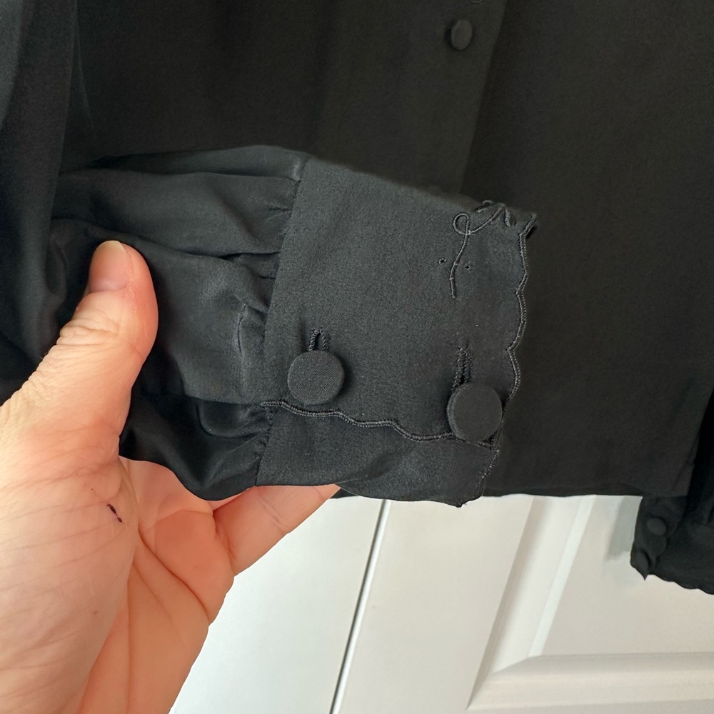 Vintage Peony 100% Silk Floral Embroidered Button Down Blouse Black (Sz 34/US2) - Picture 4 of 10
